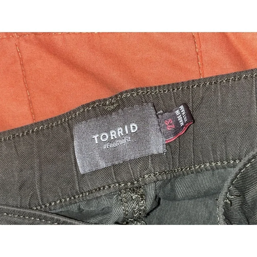 Torrid Olive Cargo Adjustable Waist Lightweight Cotton Blend Women's Pants Size